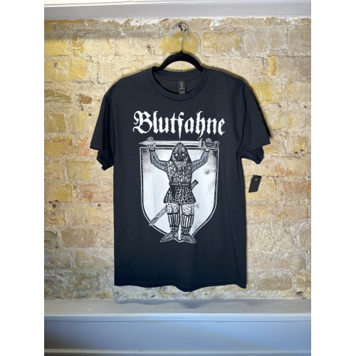 Футболка BLUTFAHNE – Myth of Blood